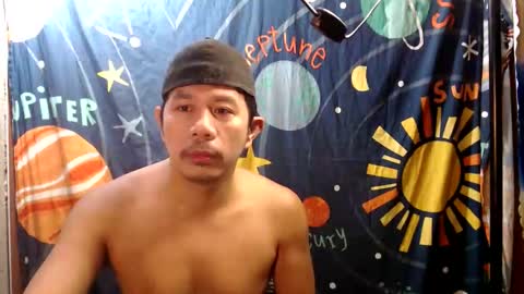 jjboy74472 online show from October 31, 2025, 8:26 am