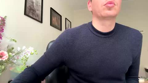 Snapshot of jjd8 chatting on April 16, 2026, 11:11 am jjd8 online show from April 16, 2026, 11:11 am