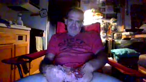 Snapshot of jjkenney69 chatting on December 21, 2025, 11:17 am camandplay online show from December 21, 2025, 11:17 am