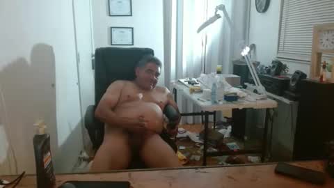 jjljr100 online show from October 15, 2025, 9:42 am