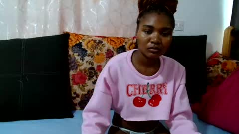 Snapshot of jjsecrets_ chatting on July 25, 2026, 9:40 am JJ online show from July 25, 2026, 9:40 am
