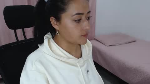 Julieta online show from February 20, 2025, 8:28 am