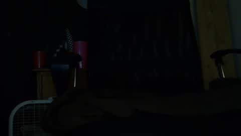jmiller1979 online show from May 22, 2026, 2:40 am