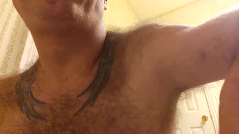 Snapshot of jmtz4420 chatting on January 8, 2025, 2:03 am Jmtz4420 online show from January 8, 2025, 2:03 am