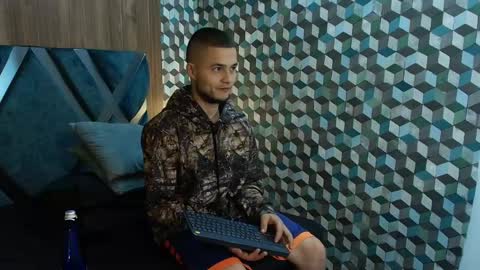  Joao online show from May 19, 2026, 9:54 pm