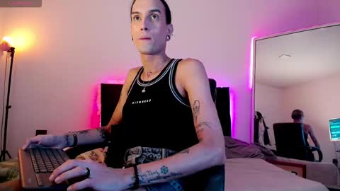 Snapshot of joaisaza chatting on October 20, 2025, 12:55 am Joa Isaza online show from October 20, 2025, 12:55 am