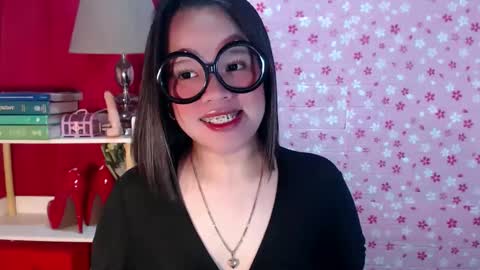 Snapshot of joanagorgeous chatting on October 28, 2025, 8:33 pm Joana online show from October 28, 2025, 8:33 pm