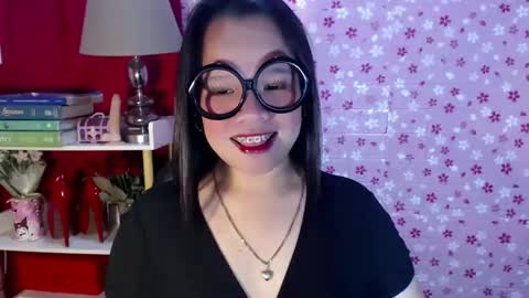 Snapshot of joanagorgeous chatting on November 15, 2025, 8:49 pm Joana online show from November 15, 2025, 8:49 pm