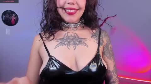 Joan online show from October 21, 2025, 9:48 pm