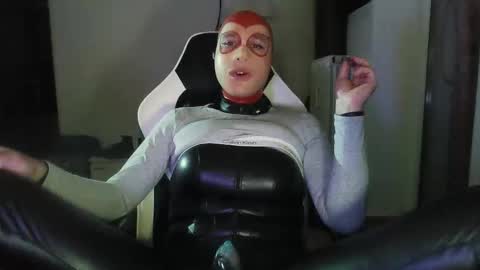 Snapshot of joanesxfree chatting on November 29, 2025, 10:35 pm The sweetest toy online show from November 29, 2025, 10:35 pm