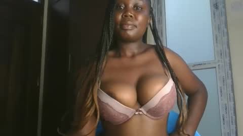 Snapshot of joankein_255 chatting on December 17, 2025, 5:46 am varl online show from December 17, 2025, 5:46 am