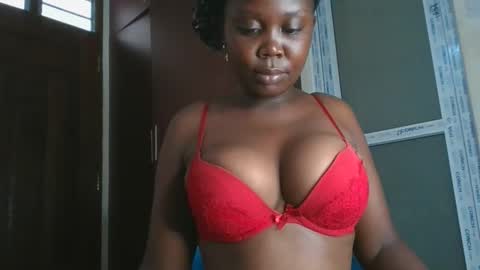 Snapshot of joankein_255 chatting on December 18, 2025, 6:08 am varl online show from December 18, 2025, 6:08 am