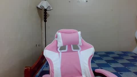 Snapshot of joanna_gray chatting on July 21, 2026, 7:11 am joanna_gray online show from July 21, 2026, 7:11 am