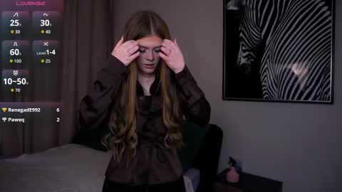 Karyn online show from November 14, 2025, 6:23 am