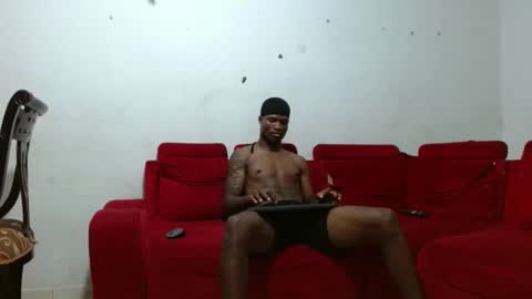 Snapshot of joao_leao chatting on December 3, 2024, 8:39 pm joao_leao online show from December 3, 2024, 8:39 pm