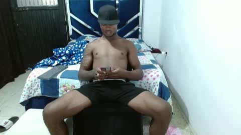 Snapshot of joao_leao chatting on September 8, 2025, 6:07 pm joao_leao online show from September 8, 2025, 6:07 pm