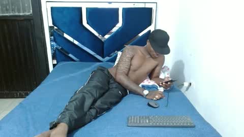 Snapshot of joao_leao chatting on September 15, 2025, 4:45 am joao_leao online show from September 15, 2025, 4:45 am