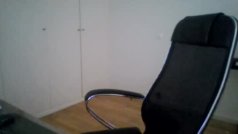 joaodias_18 online show from July 6, 2026, 10:34 am