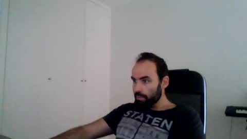 joaodias_18 online show from August 3, 2026, 8:46 am