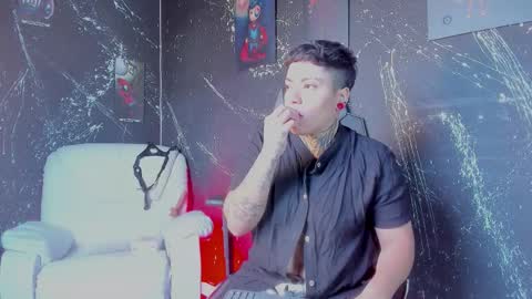 joaoferreira_ online show from September 17, 2025, 11:56 am