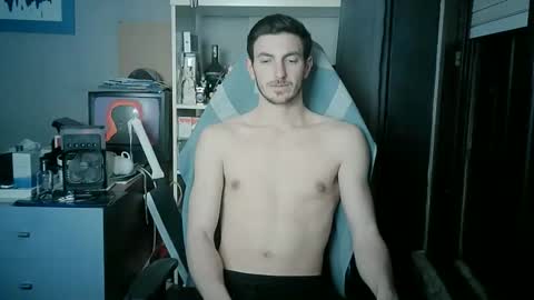 joao love online show from March 13, 2026, 11:44 pm