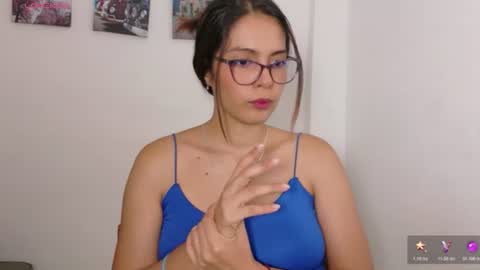 Jhulia online show from June 30, 2026, 8:54 pm