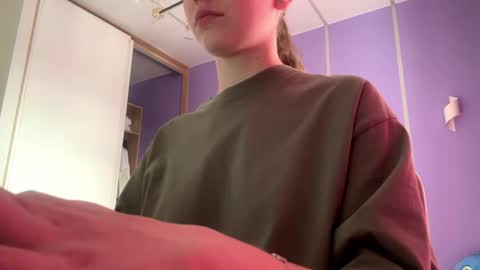 Snapshot of jodyallenson chatting on March 26, 2026, 8:42 am Lina online show from March 26, 2026, 8:42 am