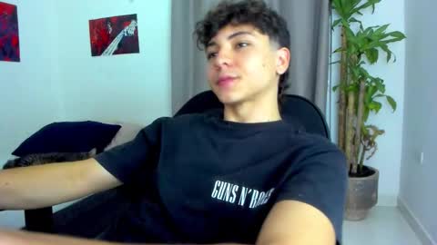 Snapshot of joe23___ chatting on February 26, 2026, 6:23 am Joe online show from February 26, 2026, 6:23 am