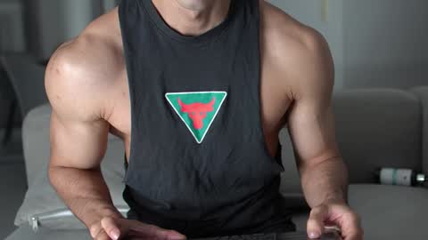 joe_steel1 online show from January 2, 2025, 10:37 am