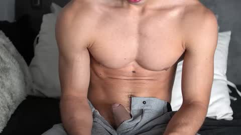 joe_steel1 online show from September 20, 2025, 6:31 pm