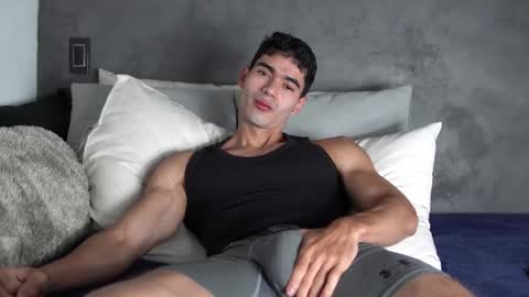 joe_steel1 online show from October 3, 2025, 6:05 pm