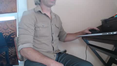 Snapshot of joebo7575 chatting on October 16, 2025, 7:59 pm joebo7575 online show from October 16, 2025, 7:59 pm