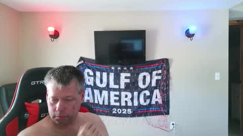 Snapshot of joejoe__ chatting on February 1, 2026, 4:05 pm joejoe__ online show from February 1, 2026, 4:05 pm