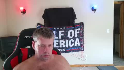 joejoe__ online show from June 19, 2026, 4:33 pm