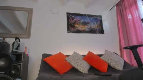 Snapshot of joelandalexa chatting on October 21, 2025, 5:35 pm joelandalexa online show from October 21, 2025, 5:35 pm