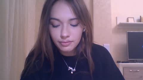 Jennifer online show from October 10, 2025, 5:45 pm