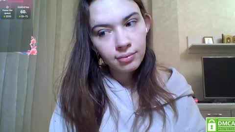 Jennifer online show from April 10, 2026, 5:39 pm