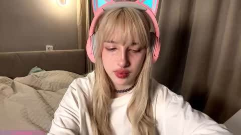 Snapshot of joellavaranda chatting on October 30, 2025, 3:57 pm Amaya online show from October 30, 2025, 3:57 pm