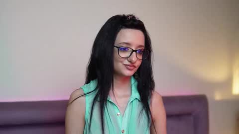 Snapshot of joelleapril chatting on February 4, 2026, 10:58 pm Joelle online show from February 4, 2026, 10:58 pm