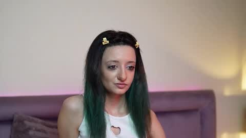 Snapshot of joelleapril chatting on February 15, 2026, 9:44 pm Joelle online show from February 15, 2026, 9:44 pm