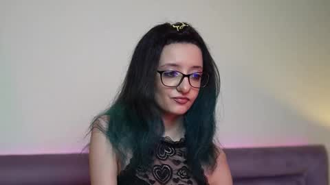 Snapshot of joelleapril chatting on February 21, 2026, 9:27 pm Joelle online show from February 21, 2026, 9:27 pm