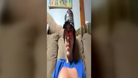 joey_binaa online show from June 19, 2026, 5:56 am