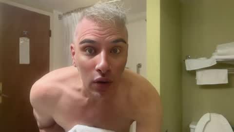 Joeyrightino online show from July 8, 2026, 2:43 pm