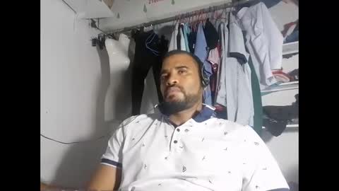 johan2222222222 online show from February 16, 2025, 5:48 am