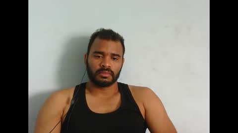 johan2222222222 online show from October 3, 2025, 2:36 pm