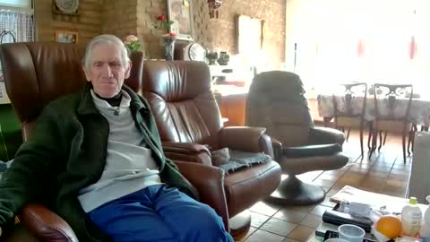 Snapshot of johan7_heet chatting on November 8, 2025, 1:55 pm johan7 heet online show from November 8, 2025, 1:55 pm