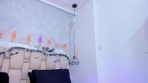 Johan  online show from October 11, 2025, 11:42 am