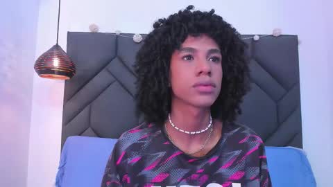 Johan  online show from December 1, 2025, 11:37 am