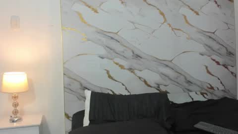 johan online show from October 2, 2025, 12:45 pm