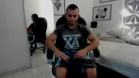 johan online show from December 18, 2025, 11:05 am